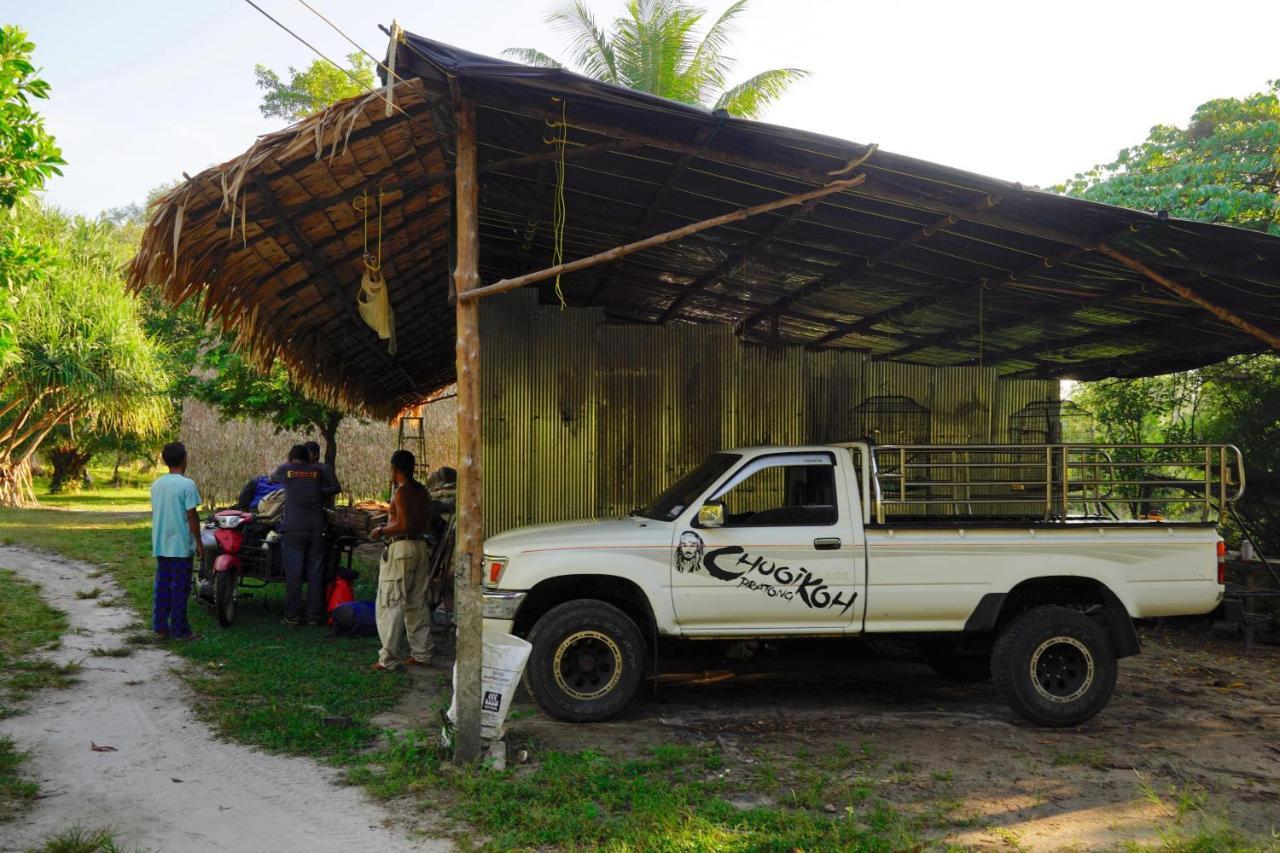 Mr. Chuoi Bar And Hut Hotel Ko Phra Thong Buitenkant foto